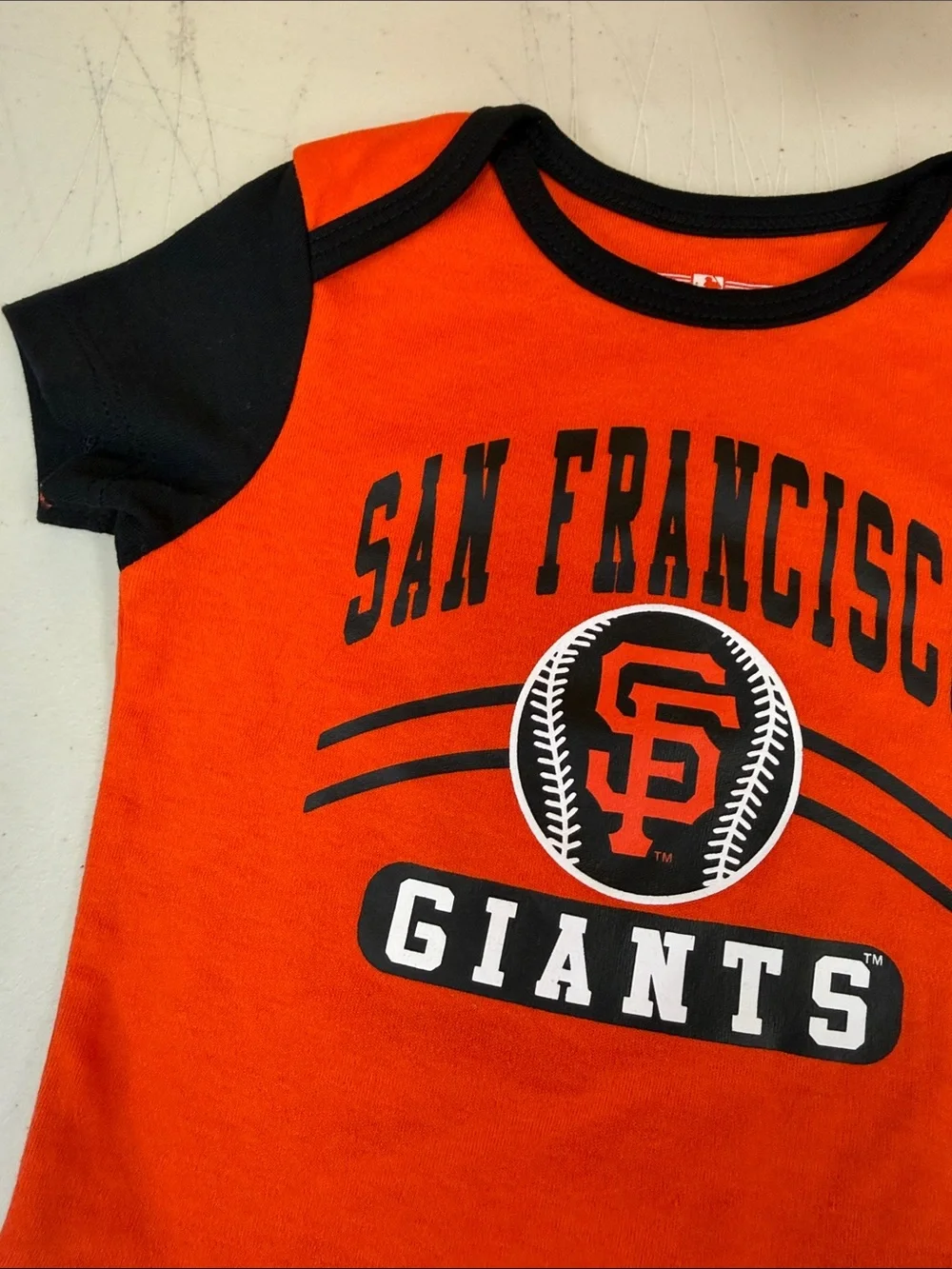 San Francisco Giants Orange & Black Baby One-Piece Bodysuit 3-6 months Onesie